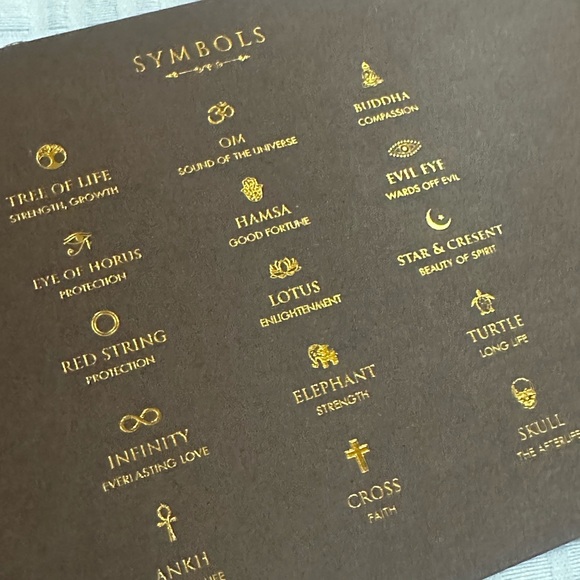 Beaded Bracelet with Charms - Picture 5 of 6